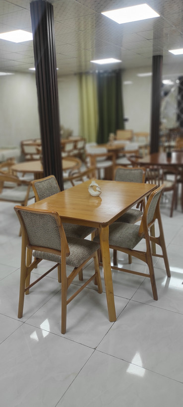 میز و صندلی غذاخوری مدل آبنوس چوب راش حصیری